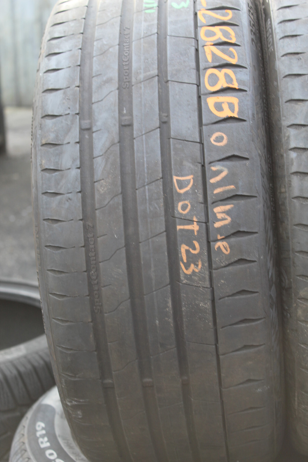 235 35 20 Continental, Sport Contact, XL, 92Y, x2 A Pair 5.5mm (F1_tyres) L2828