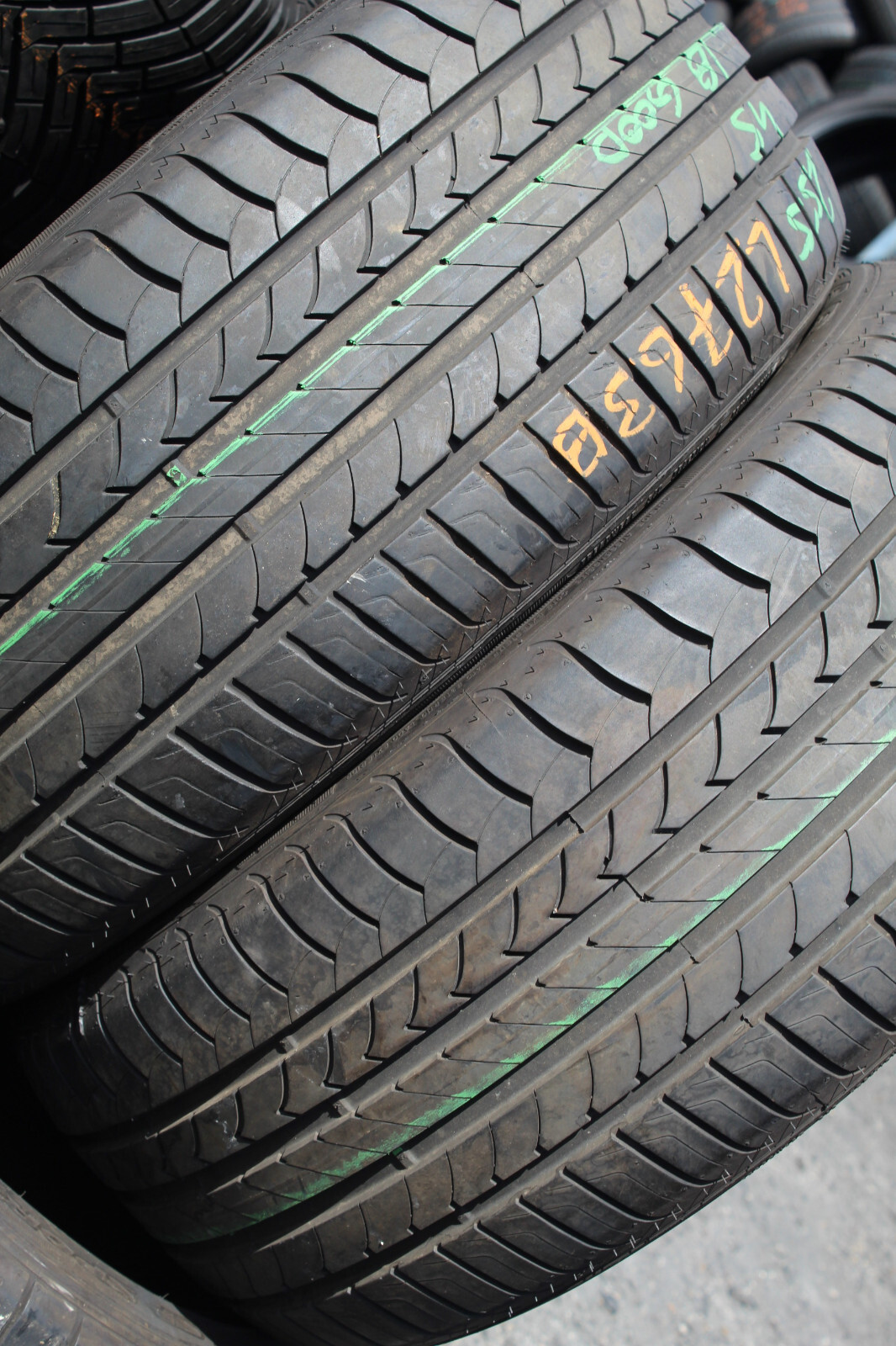 255 45 18 Goodyear, Efficient Grip, AO, 99Y, x2 A Pair 7.0mm (F1_tyres) L2763
