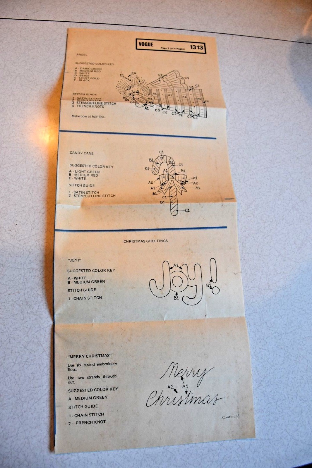 Vogue Uncut Santa Pack Christmas Motif Embroidery Transfer Pattern #1313 Heatset