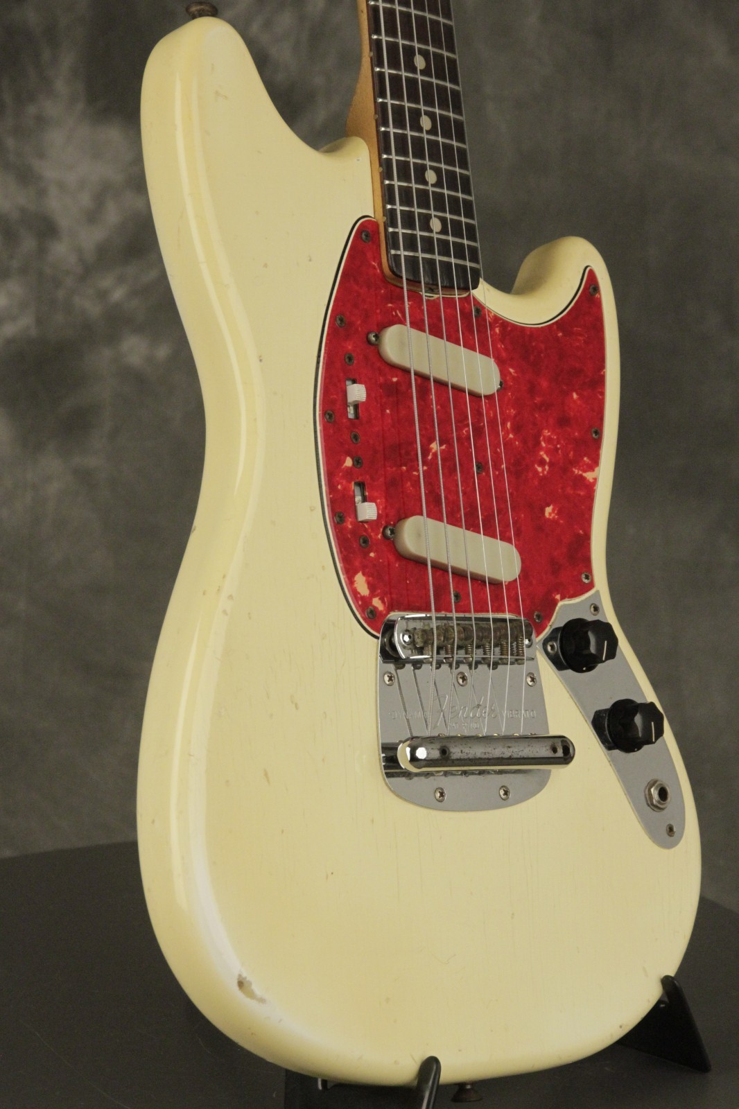 original 1965 Fender Mustang WHITE!!!
