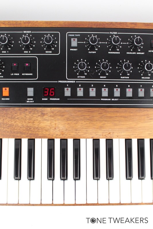SEQUENTIAL CIRCUITS Prophet-5 ジャンク Sequential Circuits Prophet-5 REV 1 !! MIDI Fully Restored