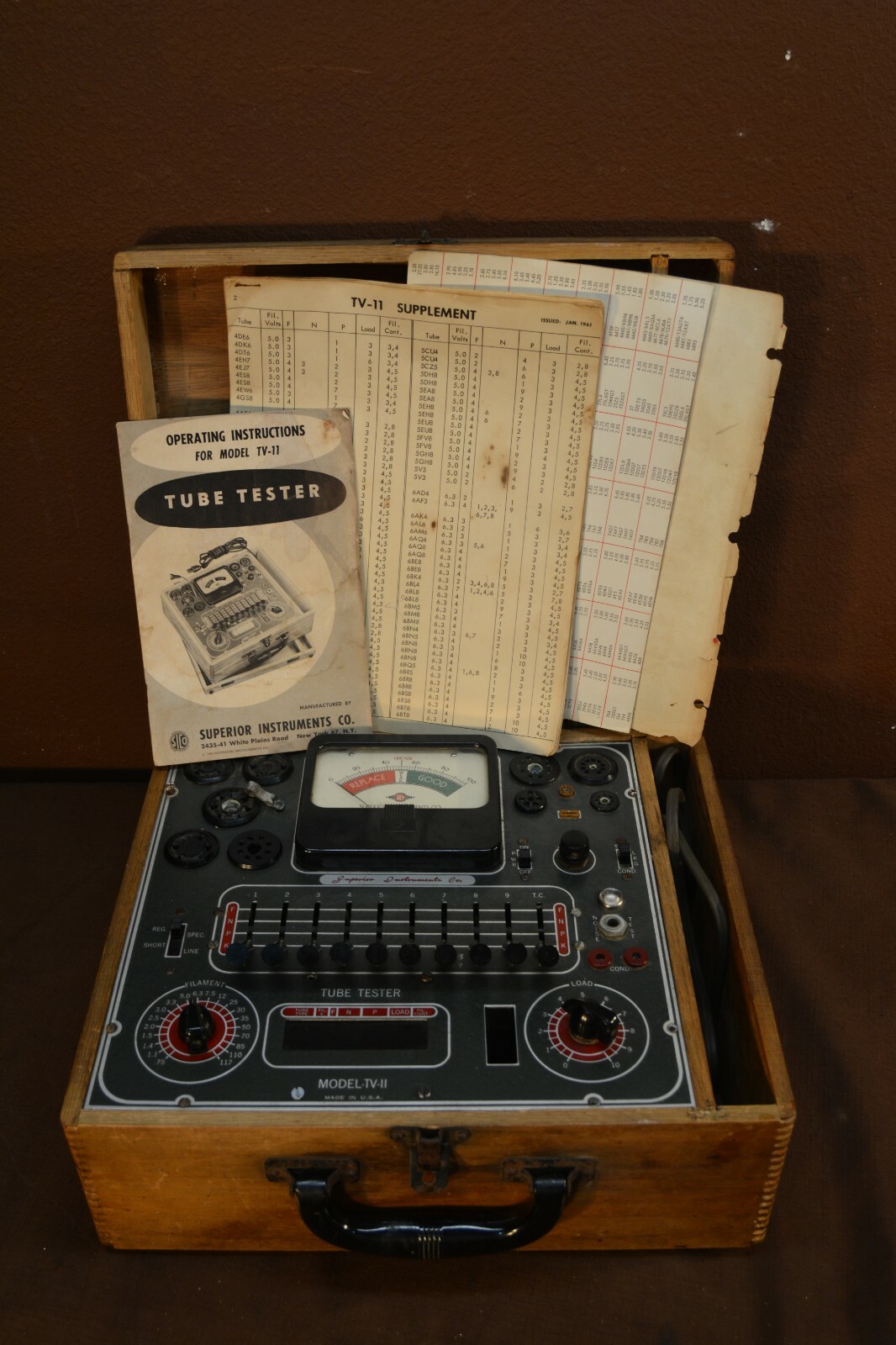 Superior Instruments Model TV-11 Tube Tester #1645 | eBay Superior Instruments Model TV-11 Tube Tester #1645 | eBay