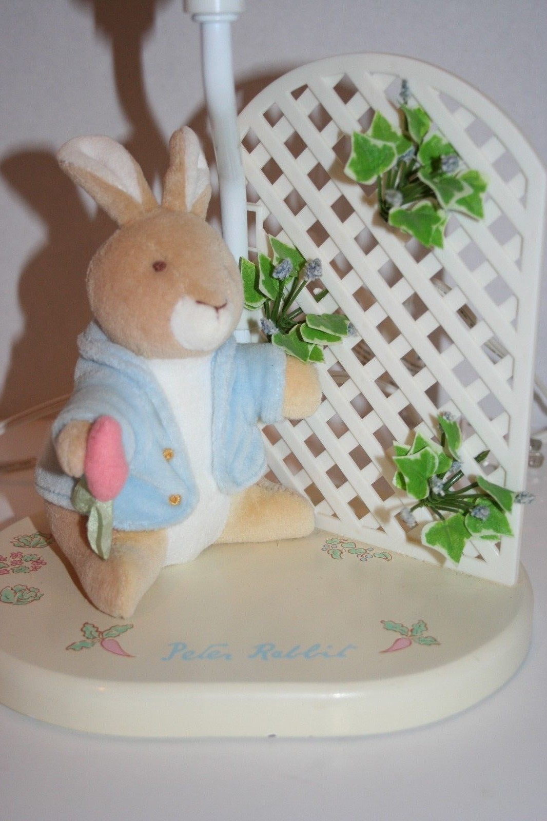Vintage Eden Toys Beatrix Potter PETER RABBIT Wooden Nite Light Table Lamp