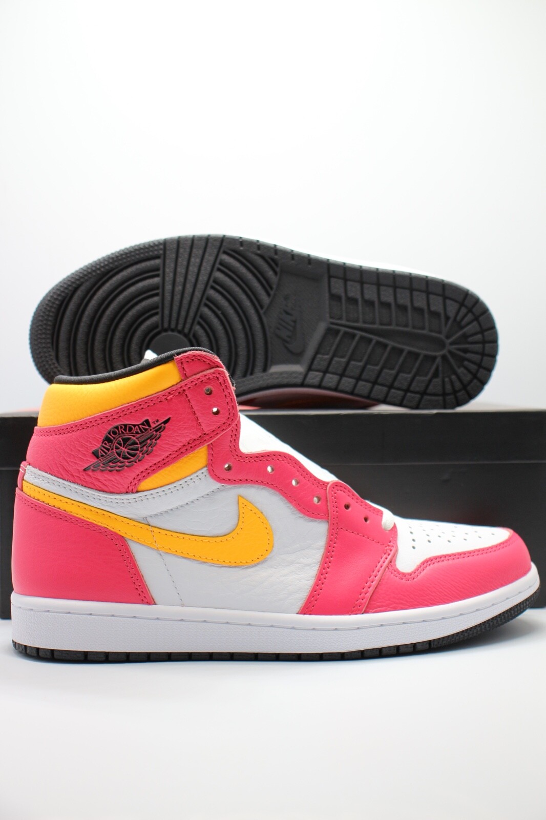 Preowned Jordan Nike Air 1 High Og Light Fusion Red 555088603 Men's