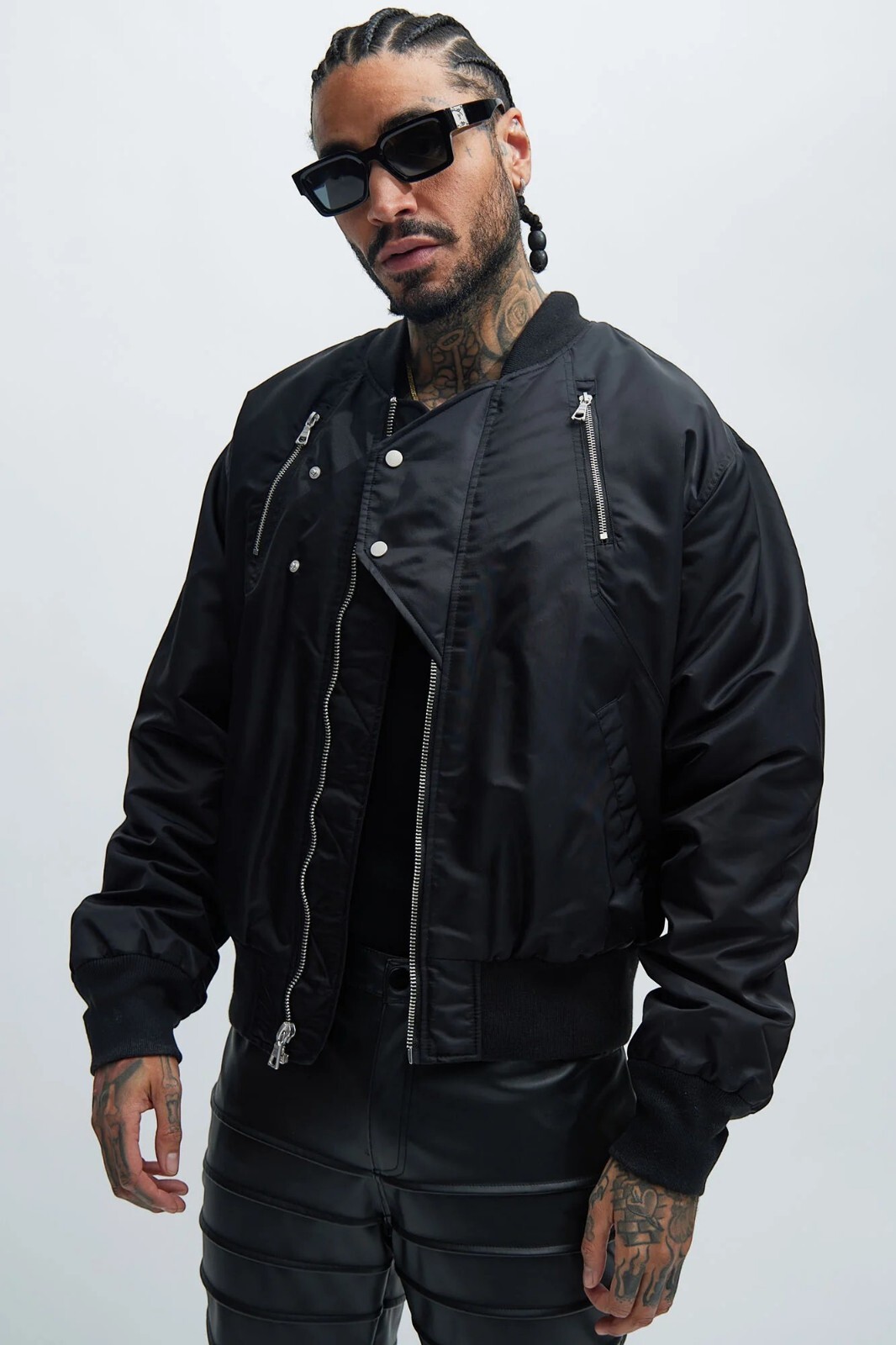 【DISCERNMENT】Rustle over shot nylon bomber jacket DISCERNMENT】Rustle over shot nylon bomber jacket