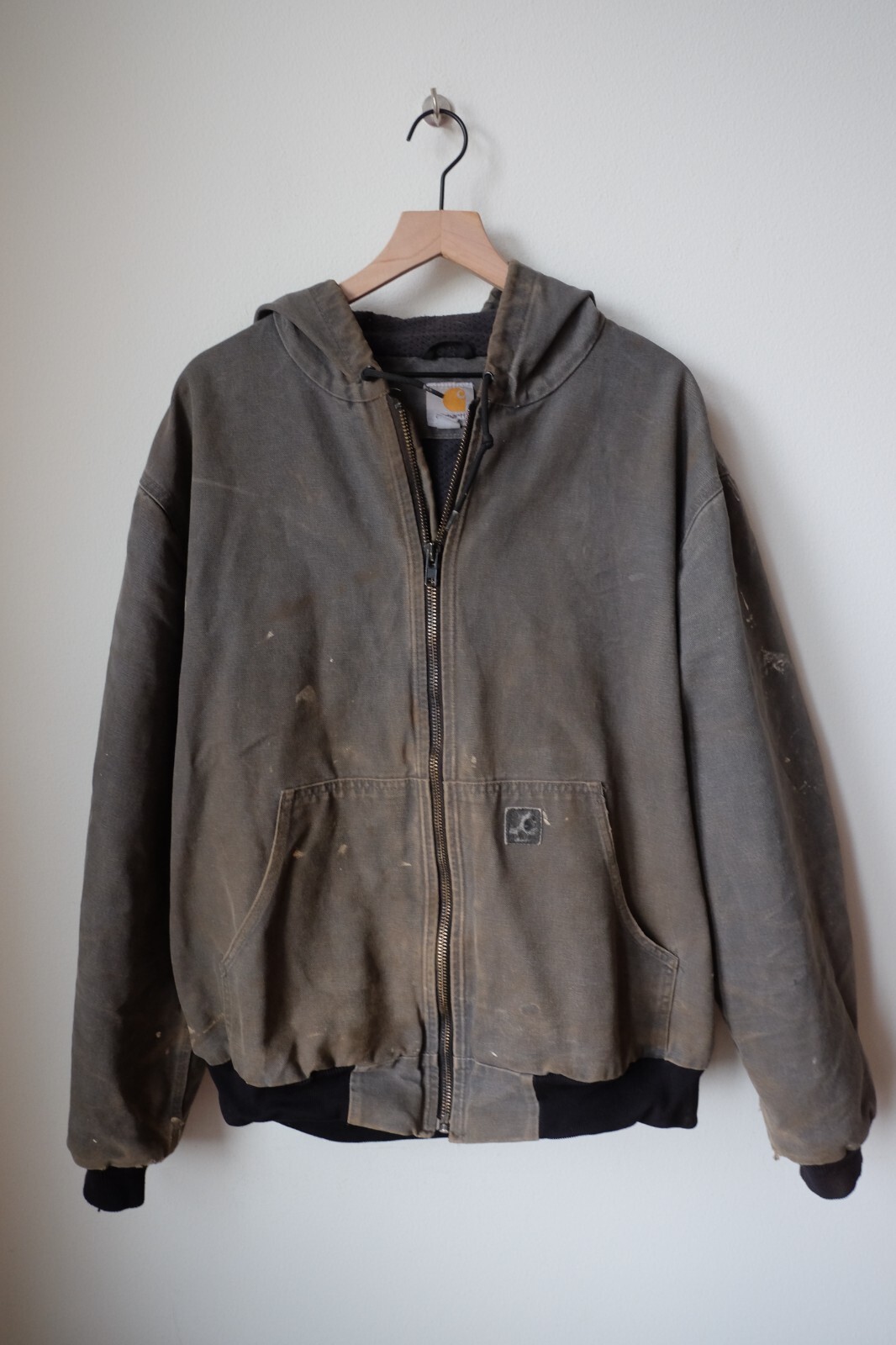 DISTRESSED Carhartt J130 GVL Mesh Lined Sandstone Active Jac DISTRESSED Carhartt J130 GVL Mesh Lined Sandstone Active Jac