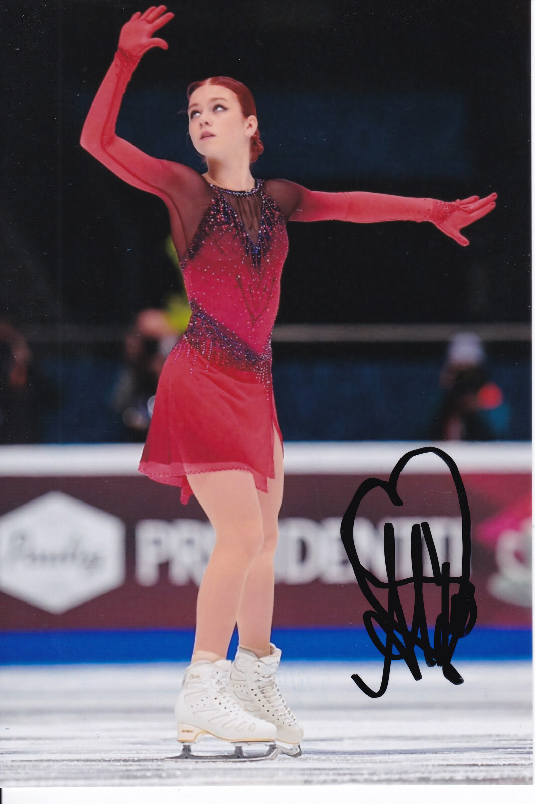 アレクサンドラ・トゥルソワ　Alexandra Trusova 洋書 Alexandra Trusova. The Girl Who Fights Gravity: And Changes