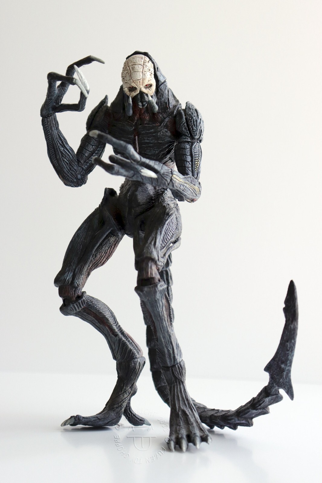 NECA 2006 RESIDENT EVIL 4 SERIES 1 VERDUGO ACTION FIGURE NECA 2006 RESIDENT EVIL 4 SERIES 1 VERDUGO ACTION FIGURE