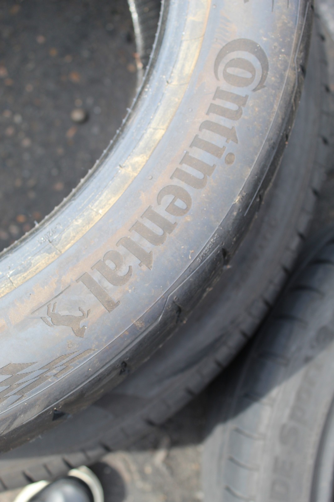 New 245 45 19 Continental, SC 7, XL, 102Y x1 Single Tyre (F1_tyres) L3696