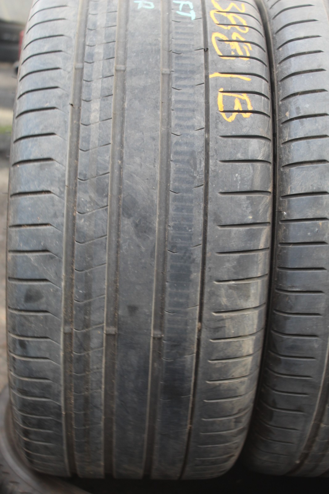 275 30 20 Pirelli, RunFlat, MOE, Star, 97Y, x2 A Pair 5.0mm (F1_tyres) L3881