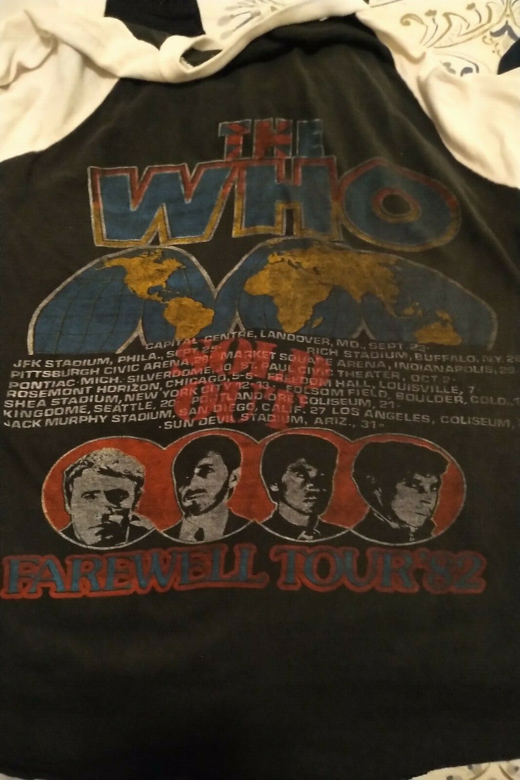 【vintageバンドT】THE WHO FAREWELL TOUR '82 Vintage T-Shirt: The Who Farewell Tour Concert 1982 - Great