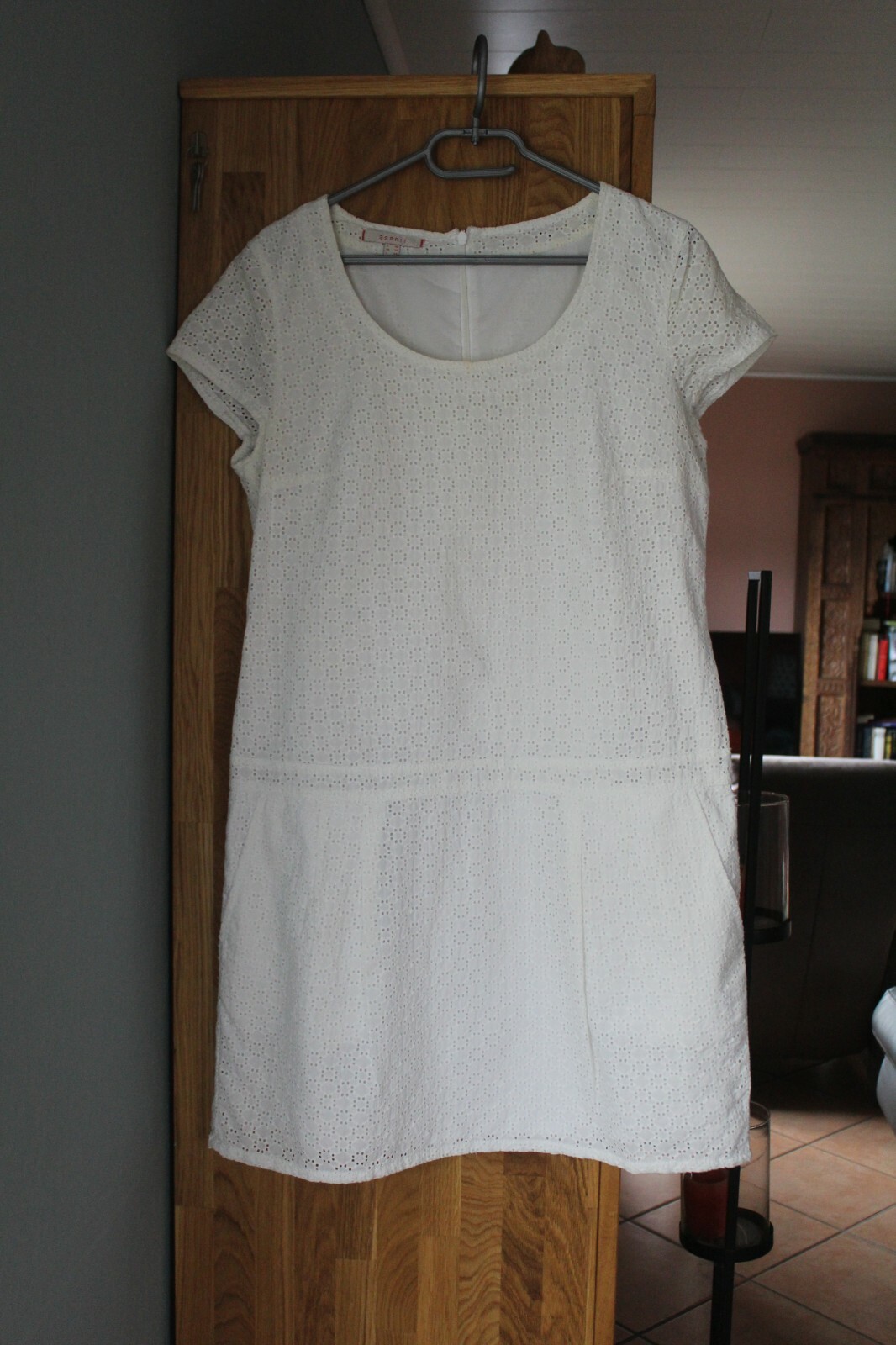 Kleid Esprit 40 weiß Spitze Lochstickerei