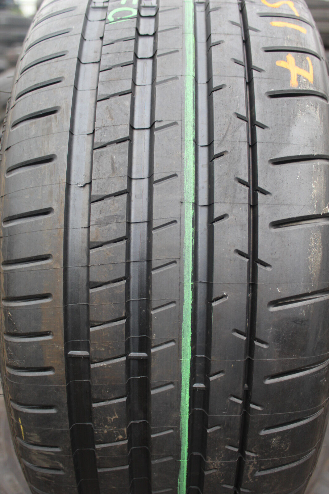 New 225 40 18 Michelin, Pilot Super Sport, 88Y, x1 Single (F1_tyres) FO L2517