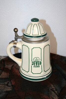 belle chope de bière en céramique et étain, Jever Pilsener - hauteur 20 cm