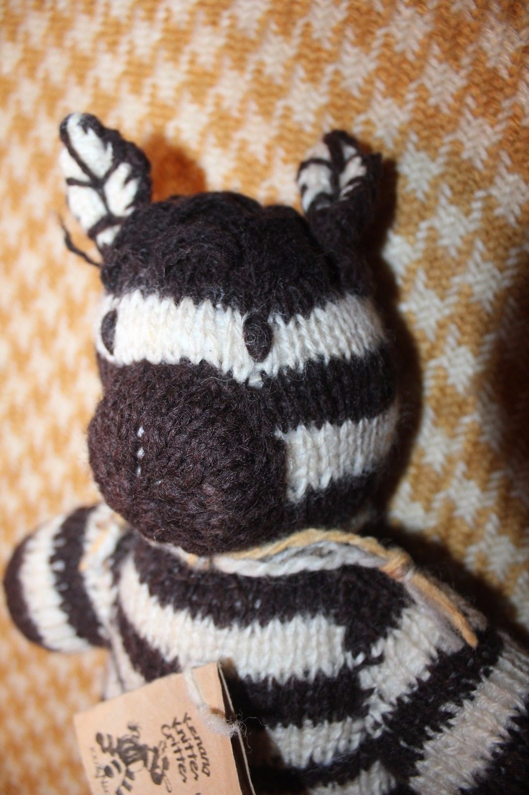 Kenana Knitter Critter Hand Knitted ZEBRA Kenya 100% wool NEW / tag Swazi