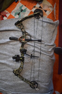 pse bow WHITETAIL madness  NICE RH