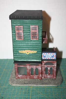 Built O - Scale Ace Hardware & Barber Shop for Lionel  New Building