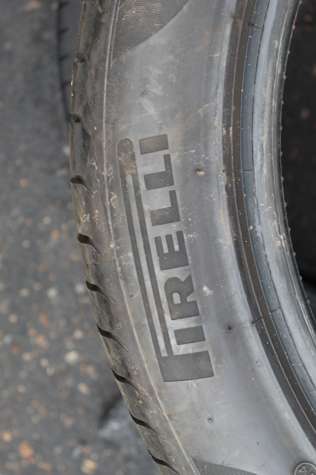 265 45 20 Pirelli, P Zero TM, N0, 104Y, x2 A Pair 6.3mm (F1_tyres) L2498