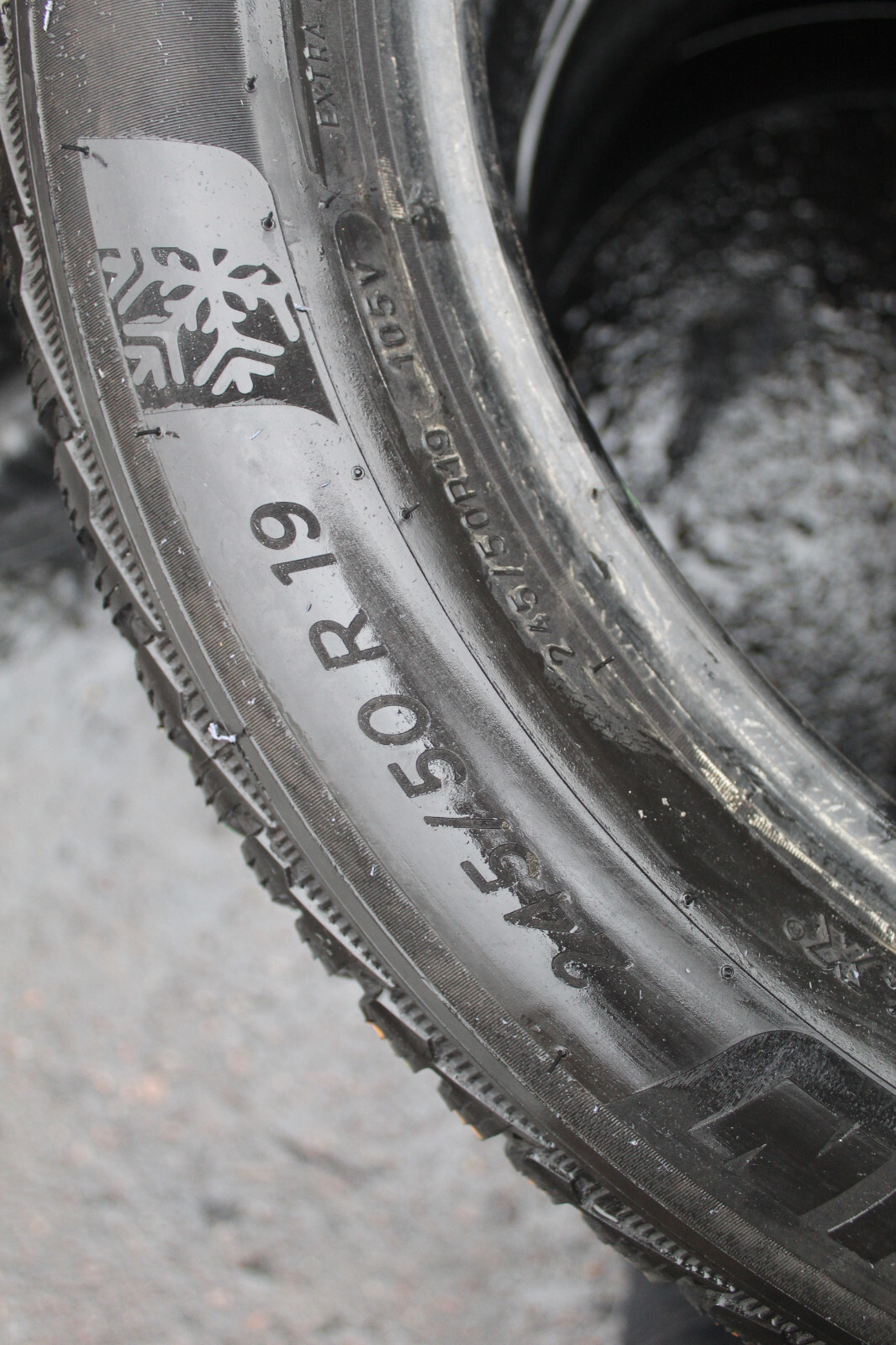 245 50 19 Michelin, RunFlat, Winter, XL, 105V, x2 A Pair 6.5mm (F1_tyres) L3180
