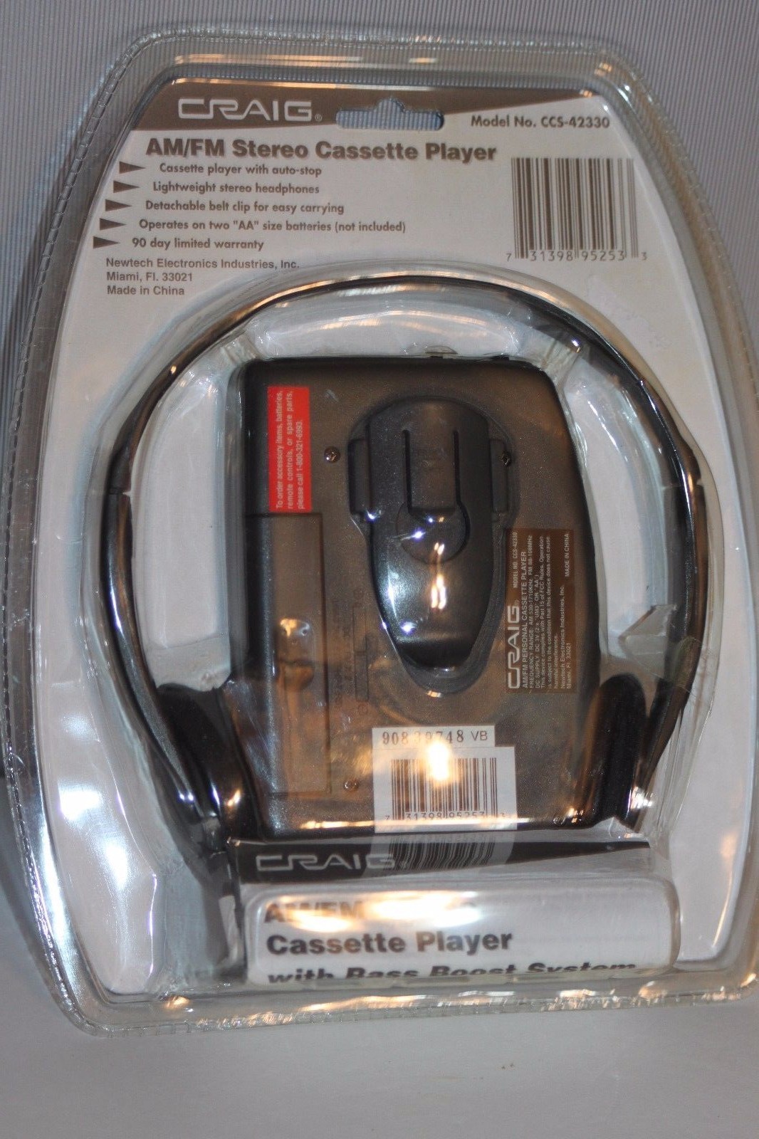 Sealed Craig Cassette Player ccs-42330 Bass Boost System Headphones AM/FM Radio