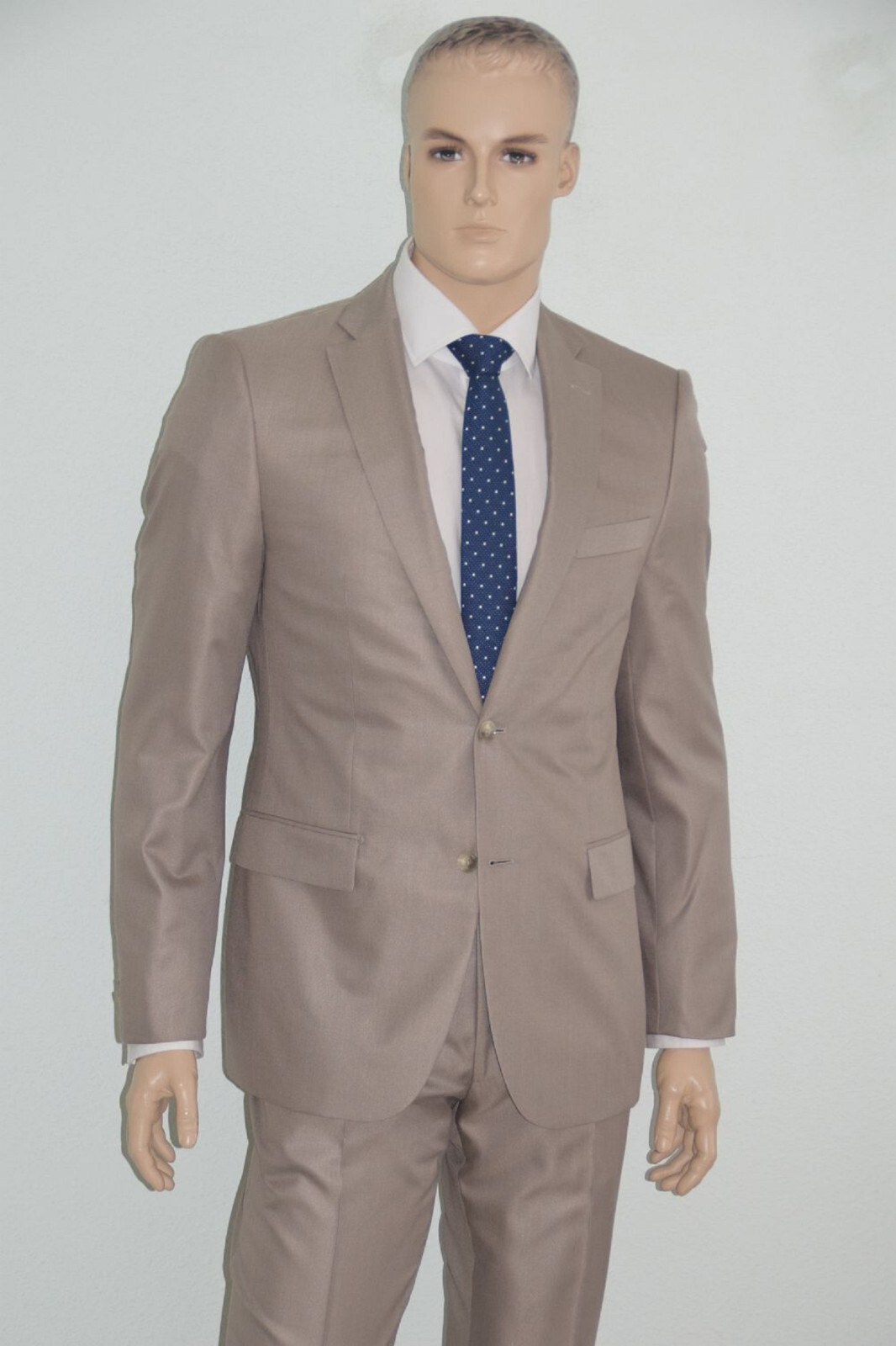 Pre-owned Hugo Boss Tailored Suit, Mod. T-howard2/court3, Size 102 / Us 42l, 100% Silk In Beige