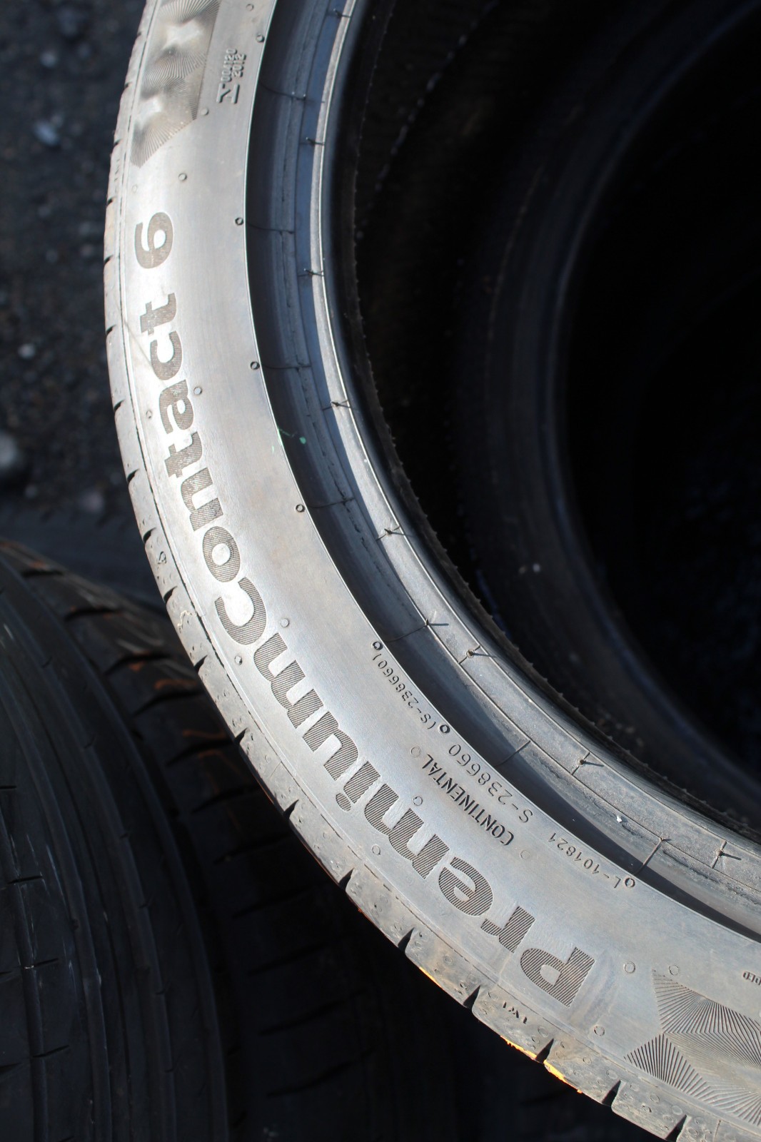 245 40 18 Continental, PC 6, XL, 97Y, x2 A Pair 6.5mm (F1_tyres) FO L3814