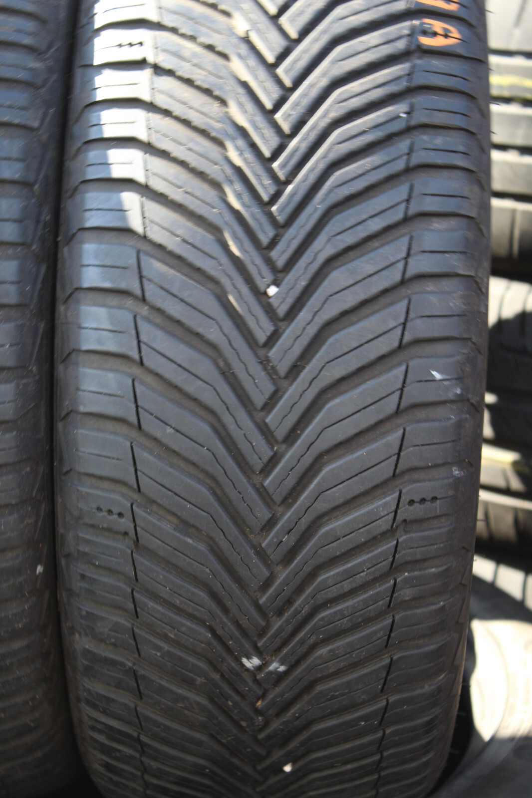 235 45 18 Michelin, Cross Climate 2, 94W, x2 A Pair 6.2mm (F1_tyres) L3019