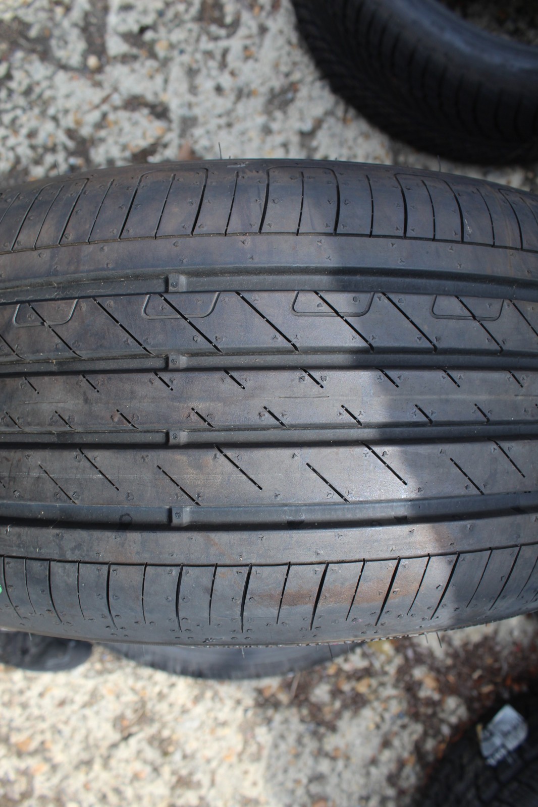 New 215 50 18 Goodyear, Efficient Grip, 92V, x1 Single Tyre (F1_tyres) X93