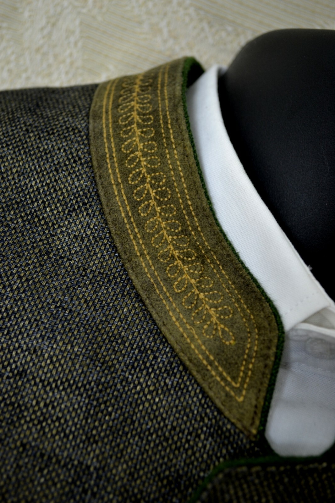 German Men's Trachtenjanker Jacket Lederhosen NEW US 46 (Euro 56)