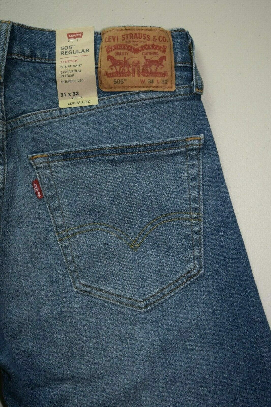 levis flex