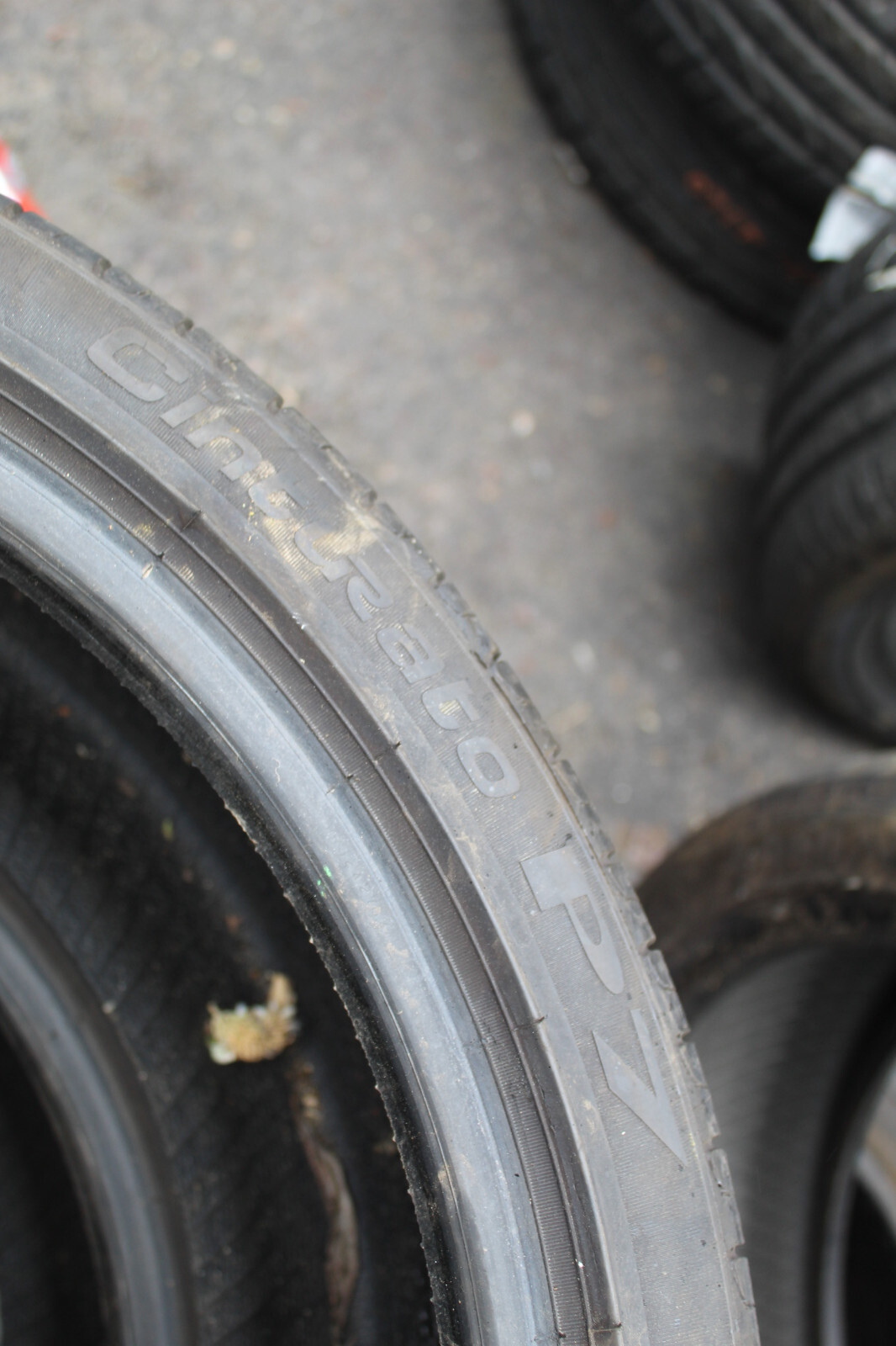 235 40 19 Pirelli, Cinturato P7, XL, 96W x2 A Pair 5.5mm (F1_tyres) FO L3546