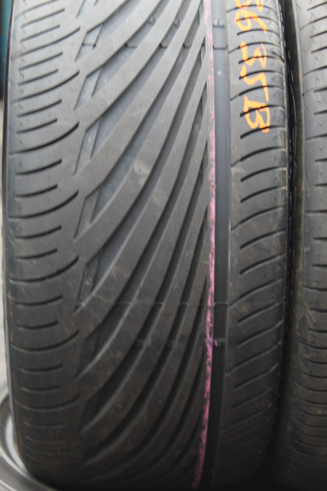 275 40 17 Vredestein, Ultrac Sessanta, 98Y, x2 A Pair 7.5mm (F1_tyres) FOD L3635