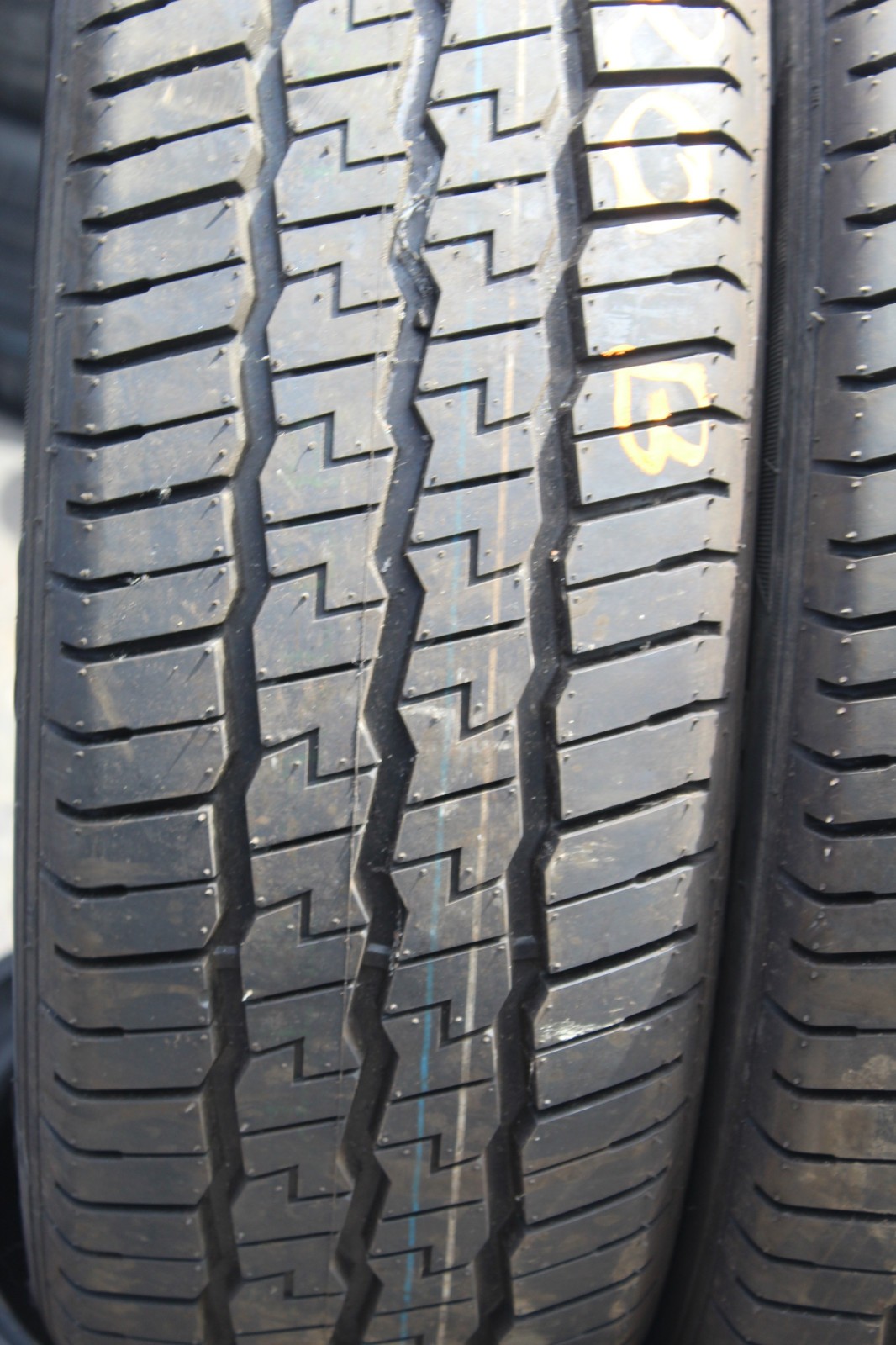 New 225 70 15C Rotalla, Transporter RF09, 112/110R, x1 Tyre (F1_tyres) YD120