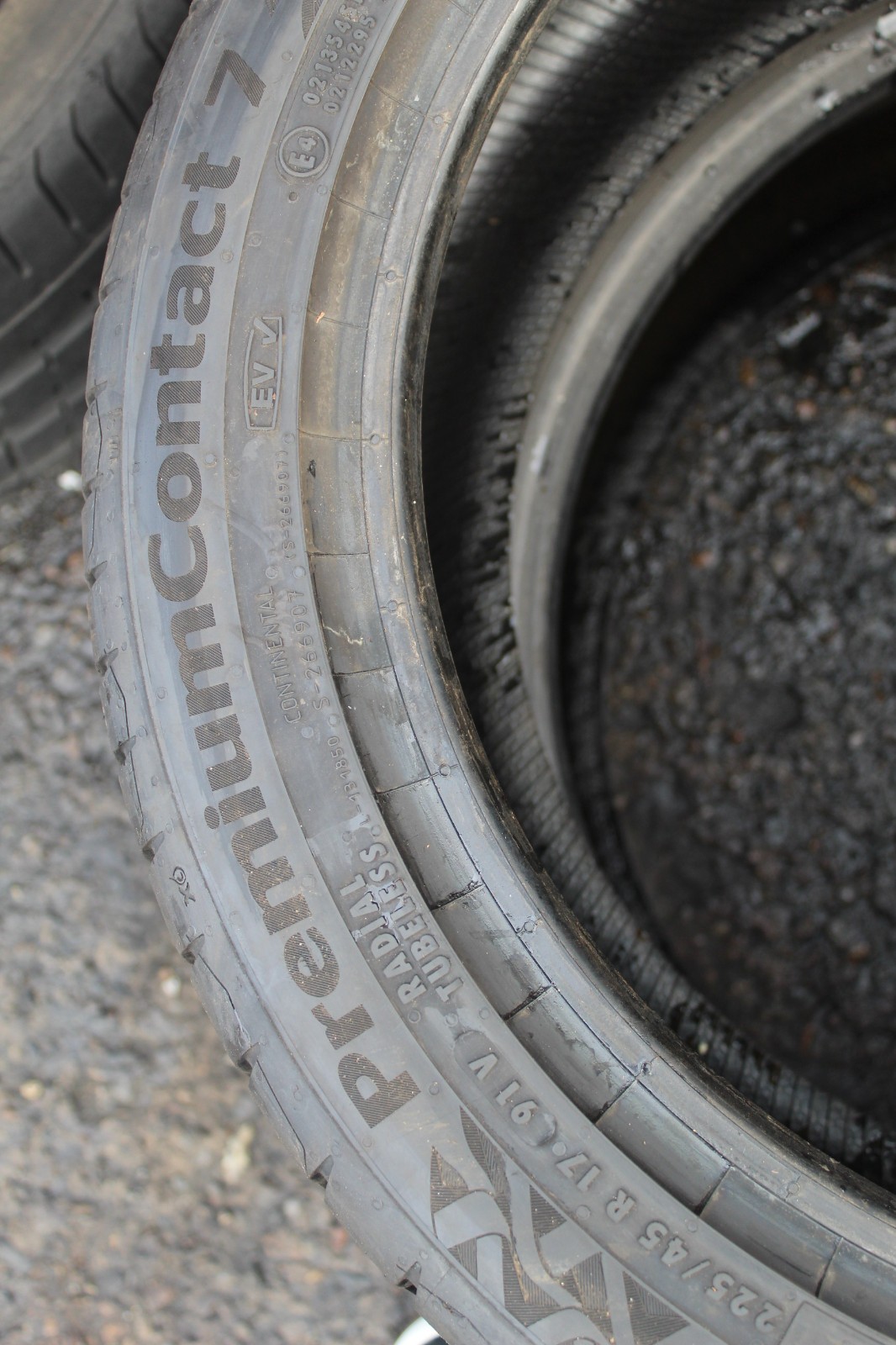 225 45 17 Continental, PC 7, EV, 91V, x1 Single Tyre 6.3mm (F1_tyres) L3875