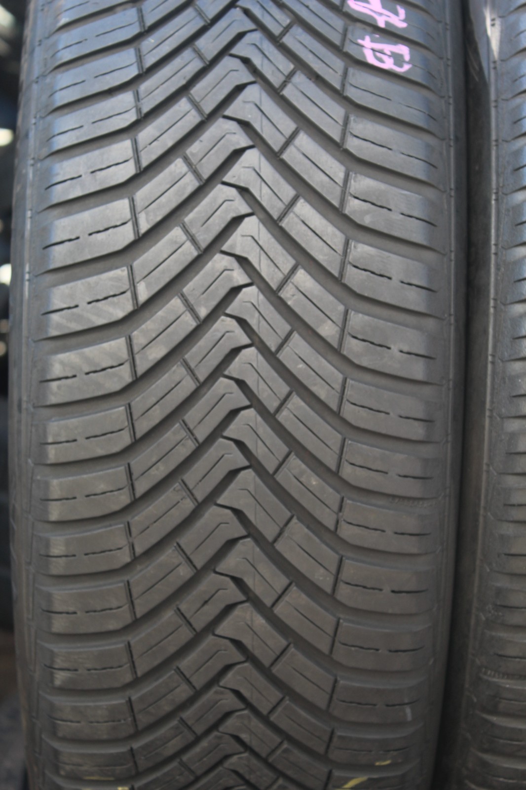 205 55 19 Continental, All Season, M+S, XL, 97V x2 A Pair 6.7mm (F1_tyres) L3997