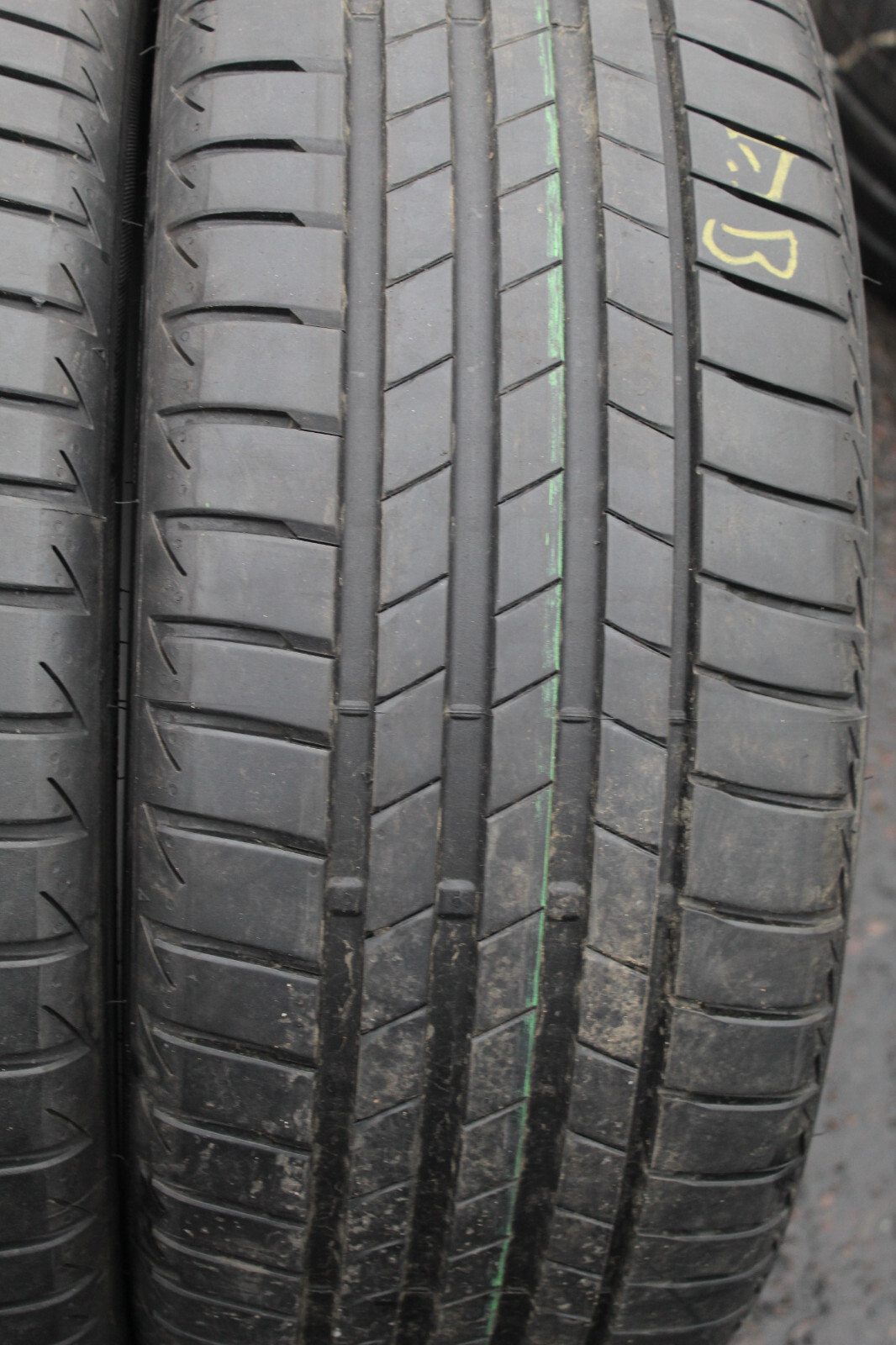 225 40 19 Bridgestone, Turanza T005, MO, 93W, x2 A Pair 7.0mm (F1_tyres) L3242