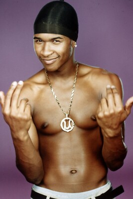 USHER RAYMOND  8X10 Photo
