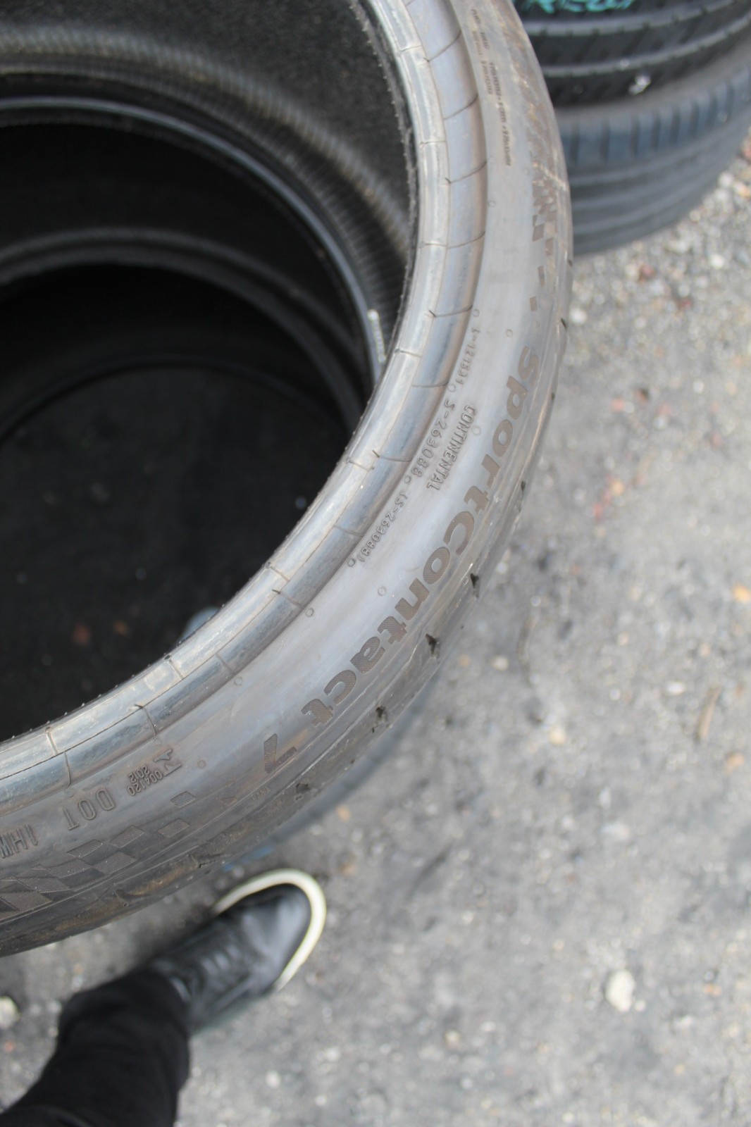 235 35 19 Continental, Sport Contact 7, XL 91Y, x2 A Pair 6.3mm (F1_tyres) L3693