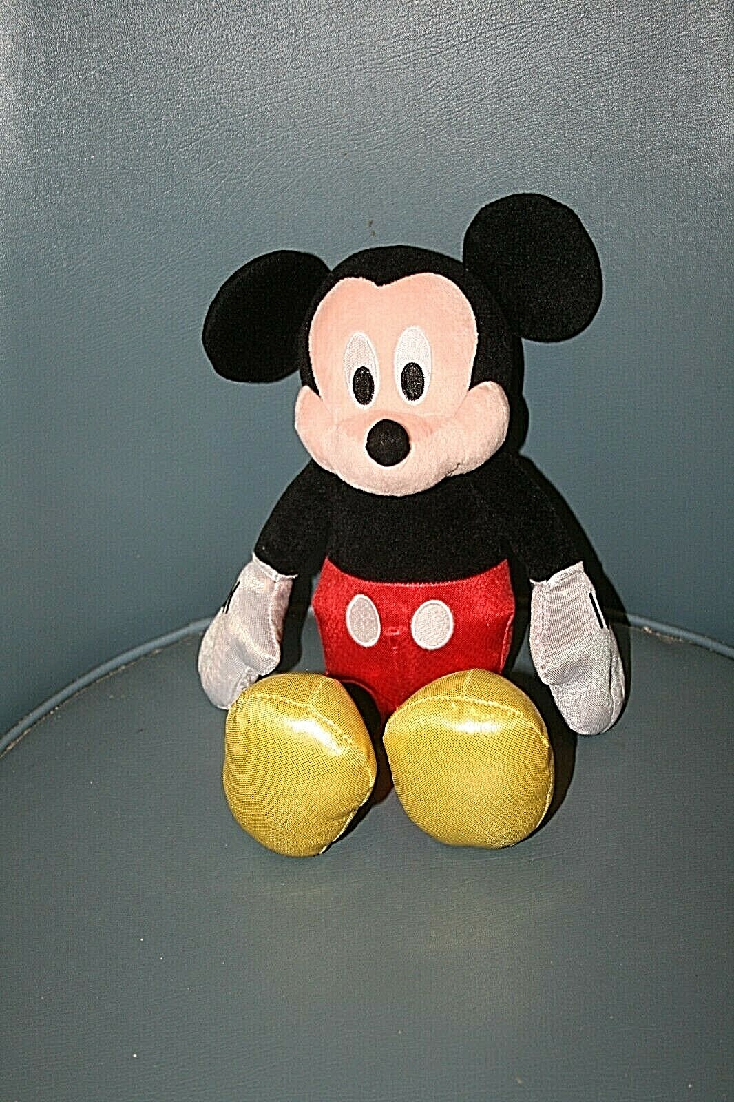 Plush Sparkle Mickey Mouse 13