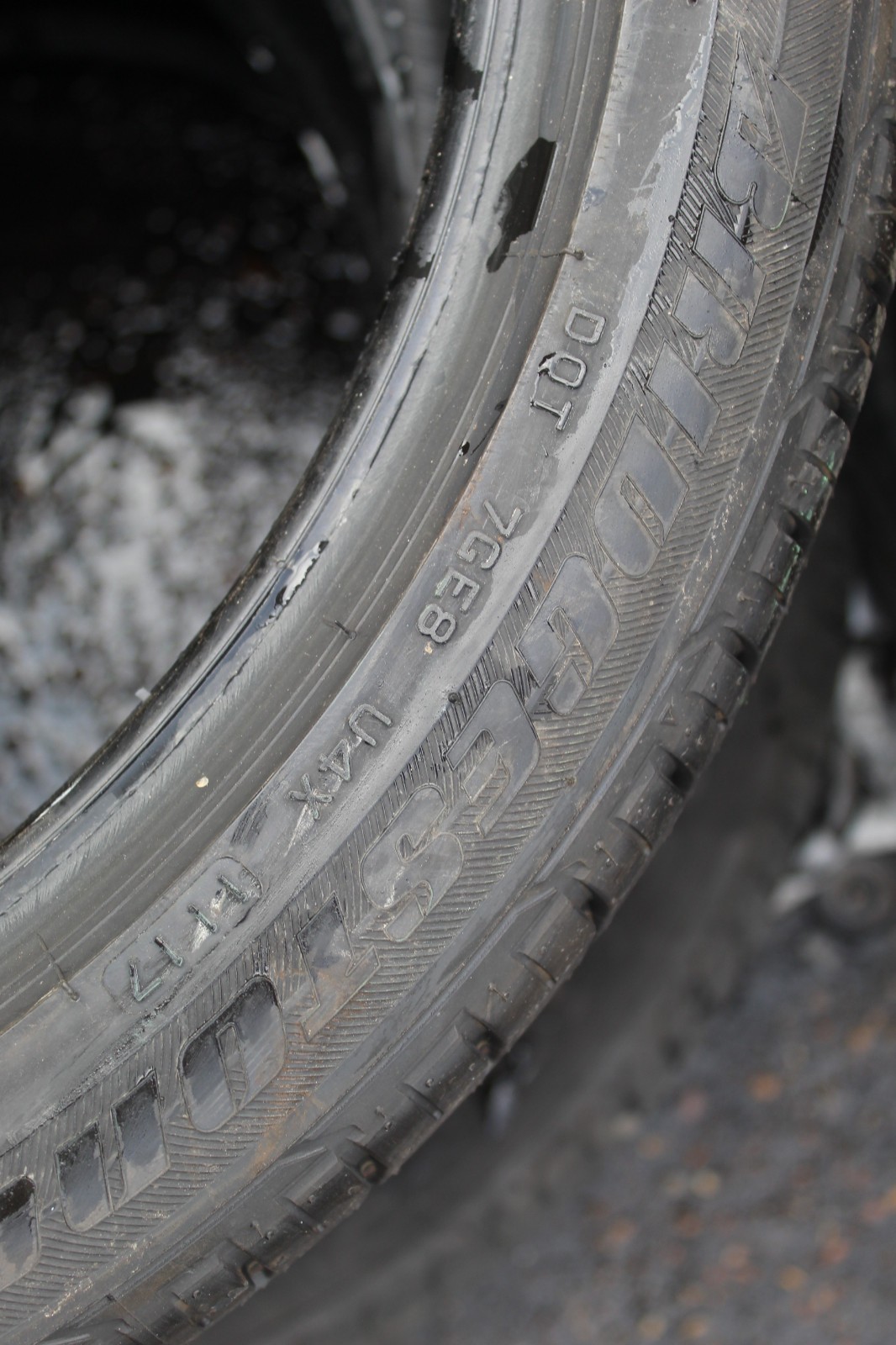 New 225 45 19 Bridgestone, Dueler HP Sport, 92W, x1 Tyre (F1_tyres) L3423