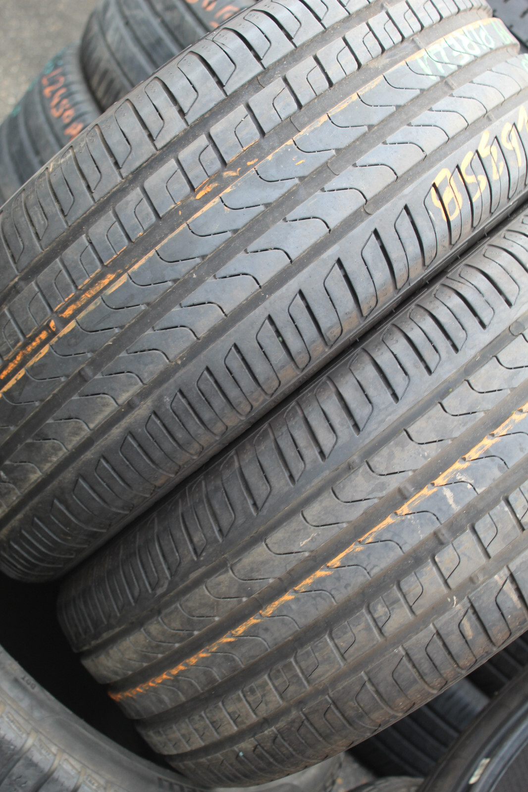 235 50 19 Pirelli, Scorpion Verde, 99V, x2 A Pair 7.8mm (F1_tyres) L2635