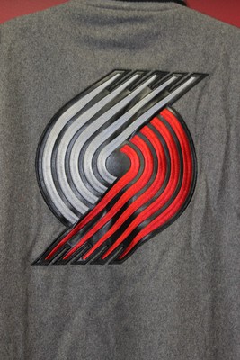 New NBA Portland Trail Blazers Reversible real Wool jacket men' M ONLY 1