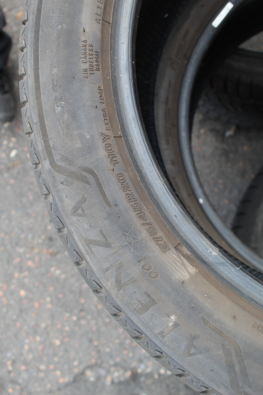 275 45 20 Bridgestone, RunFlat, XL, 110Y, x2 A Pair 6.2mm (F1_tyres) L2590