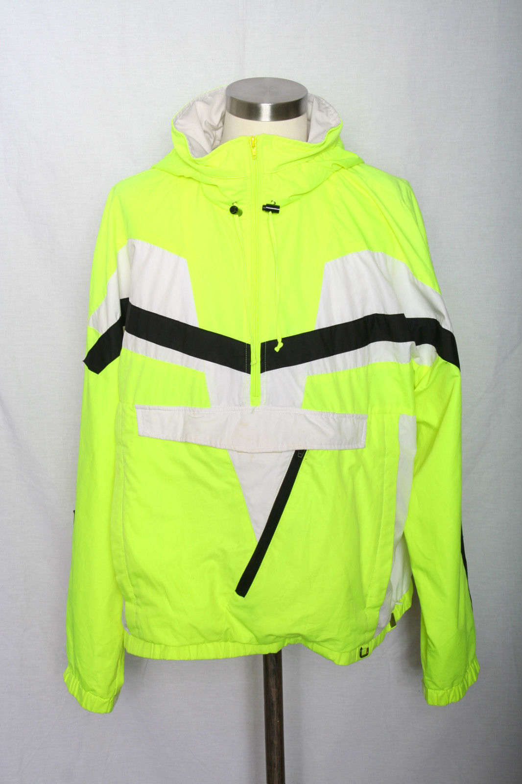 Obermeyer Winter Sports Coats, Jackets & Vests