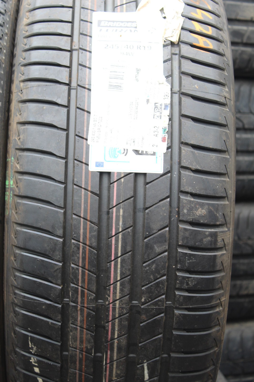 New 245 40 19 Bridgestone, Turanza T005, 94W, x2 A Pair (F1_tyres) L3542