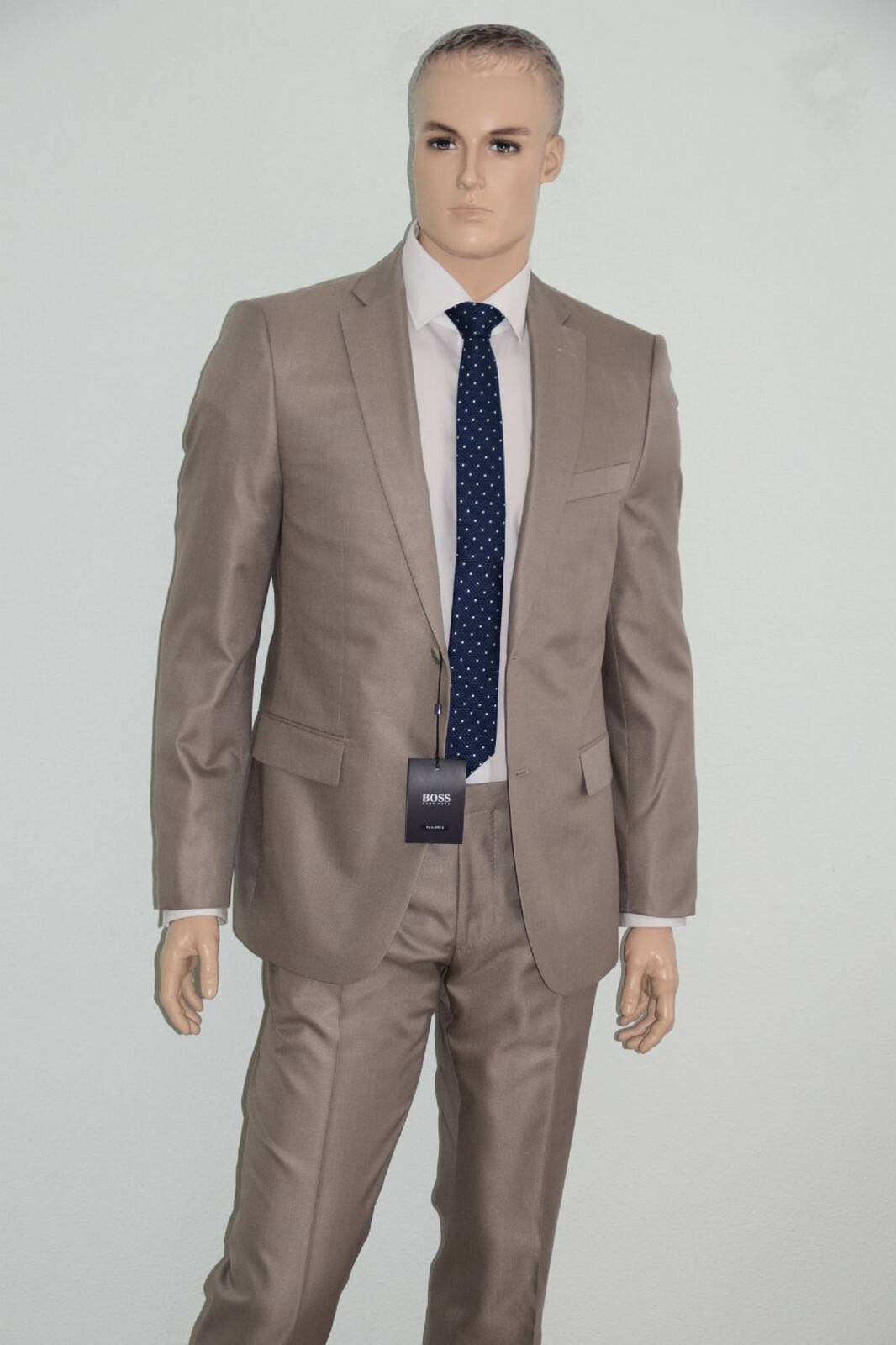 Pre-owned Hugo Boss Tailored Suit, Mod. T-howard2/court3, Size 102 / Us 42l, 100% Silk In Beige