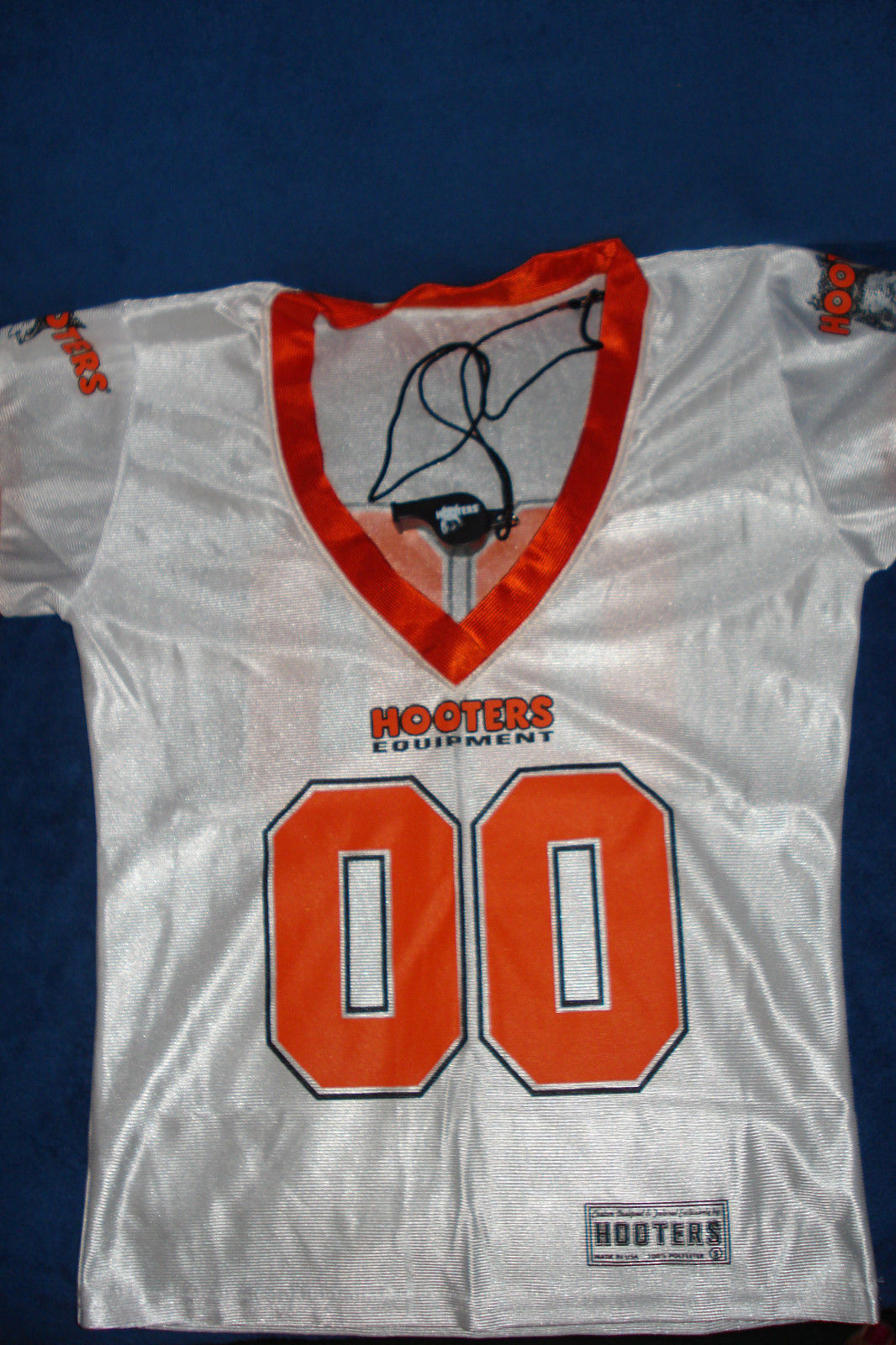 Hooters Activewear Tops for Women