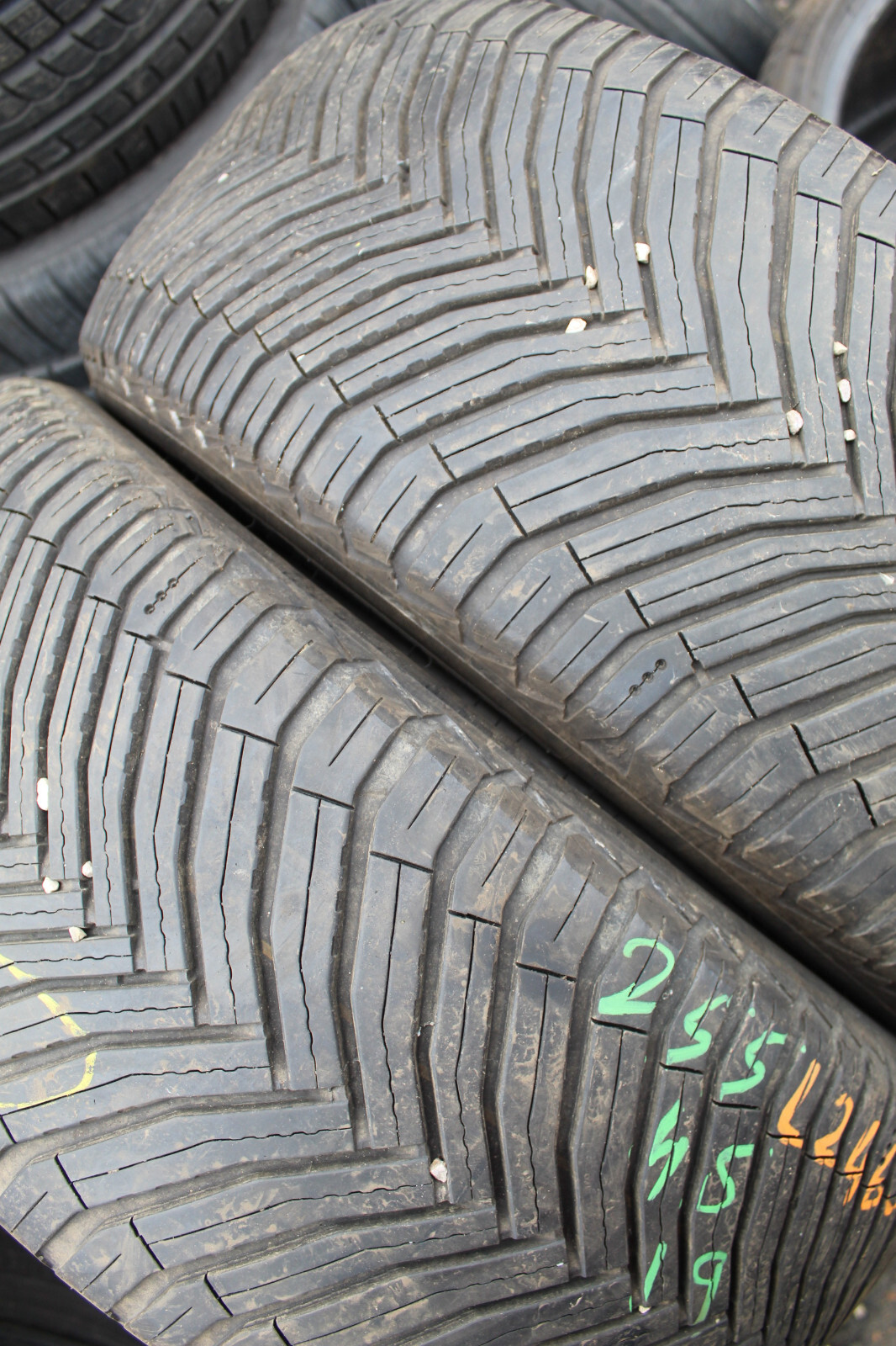 255 45 19 Michelin, Cross Climate, XL, 104H,  x2 A Pair 6.0mm (F1_tyres) L2465