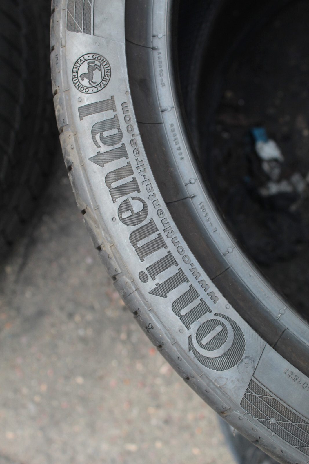 245 35 18 Continental, RunFlat, Star, 88Y, x1 Single Tyre 7.0mm (F1_tyres) L3491