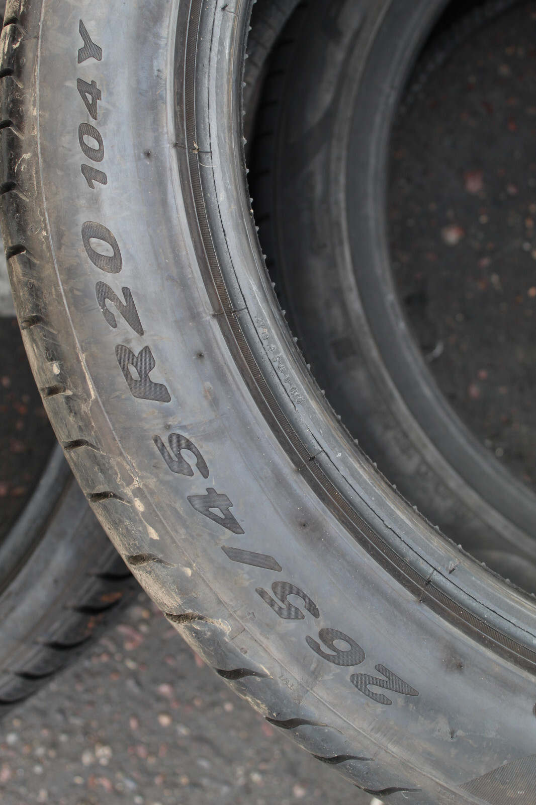265 45 20 Pirelli, P Zero TM, N0, 104Y, x2 A Pair 6.3mm (F1_tyres) L2498